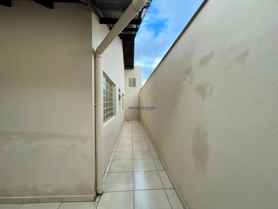 Imagens do imóveis Casa (03 dormitórios) Rua Laerte Pelizer, 154, Ibiporã-PR.