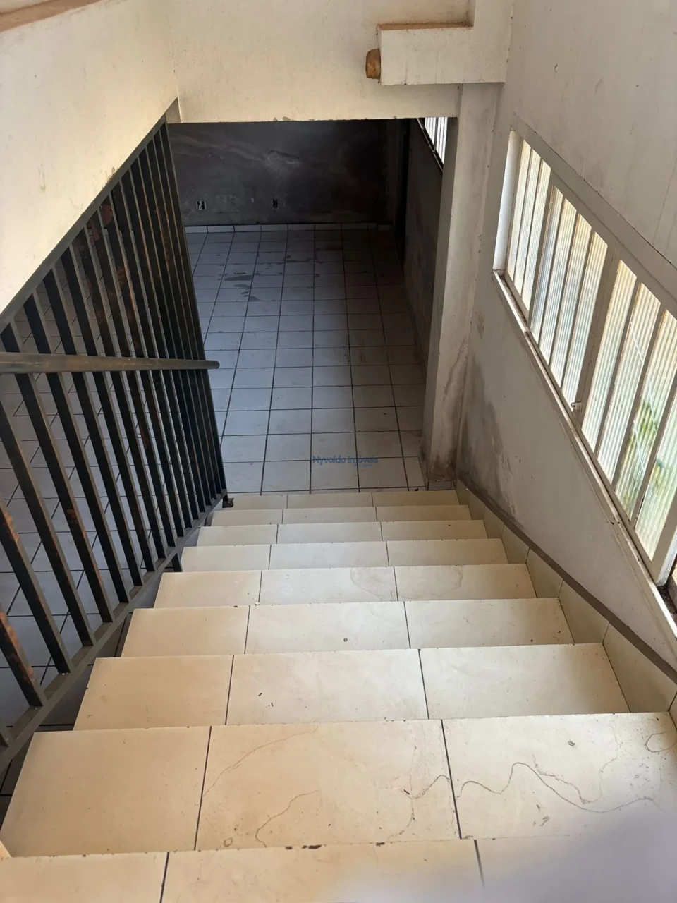 Sala Comercial - Avenida Paraná, 95, Ibiporã-PR.