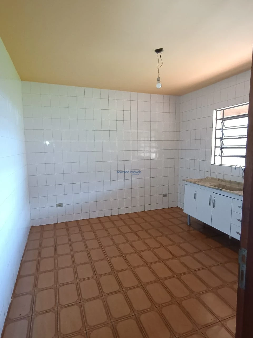 Imagens do imóveis *EM BREVE*    CASA FUNDOS CENTRO ( UM QUARTO)  *EM BREVE *