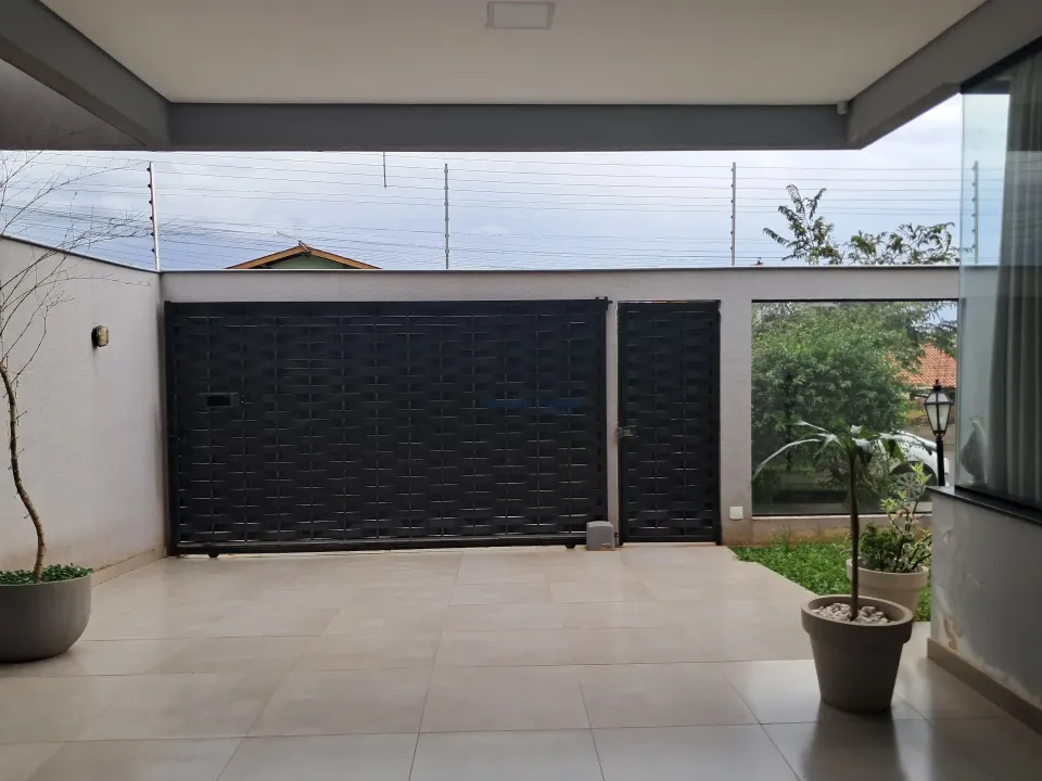 Imagens do imóveis Casa alto padrão no Jardim Residencial Vila Romana - Ibiporã -PR.