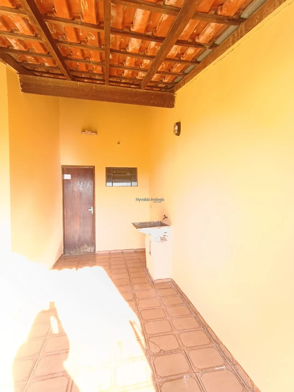 Imagens do imóveis *EM BREVE*    CASA FUNDOS CENTRO ( UM QUARTO)  *EM BREVE *