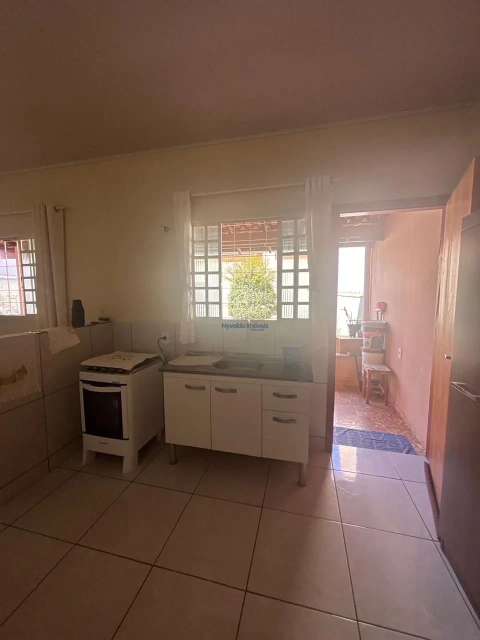 Imagens do imóveis Casa Central em Ibiporã - Rua Sete de Setembro, 339.