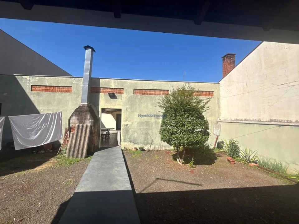 Imagens do imóveis Casa Central em Ibiporã - Rua Sete de Setembro, 339.