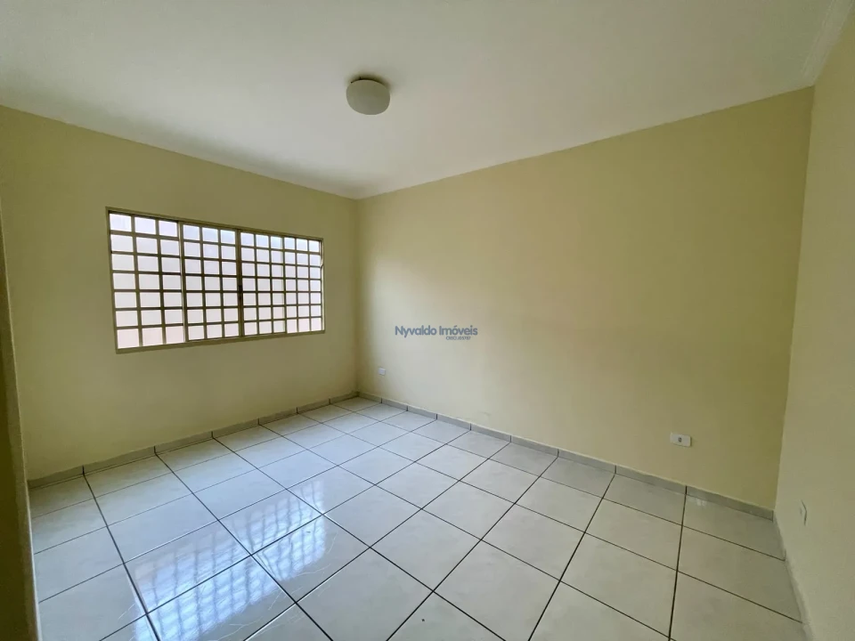 Imagens do imóveis Casa (03 dormitórios) Rua Laerte Pelizer, 154, Ibiporã-PR.