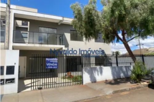 Sobrado Geminado R° Silvio Pelisson n° 80 A Vila Rosana