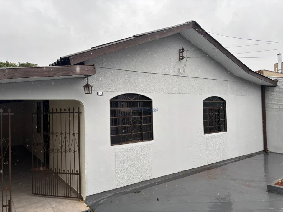 Imagens do imóveis CASA-  (3 dormitórios)RUA CEARA 186
