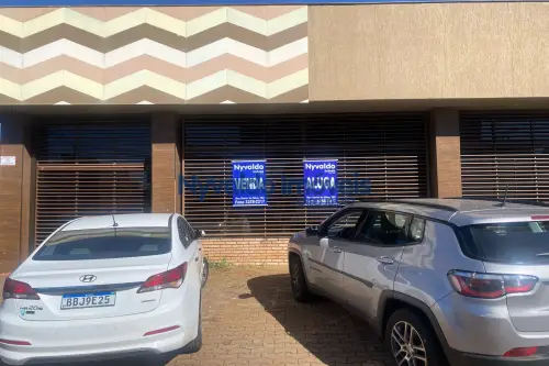 SALÃO COMERCIAL AV. SANTOS DUMONT N° 867 CENTRO- EM FRENTE AO EDIFÍCIO CENTRAL PARK