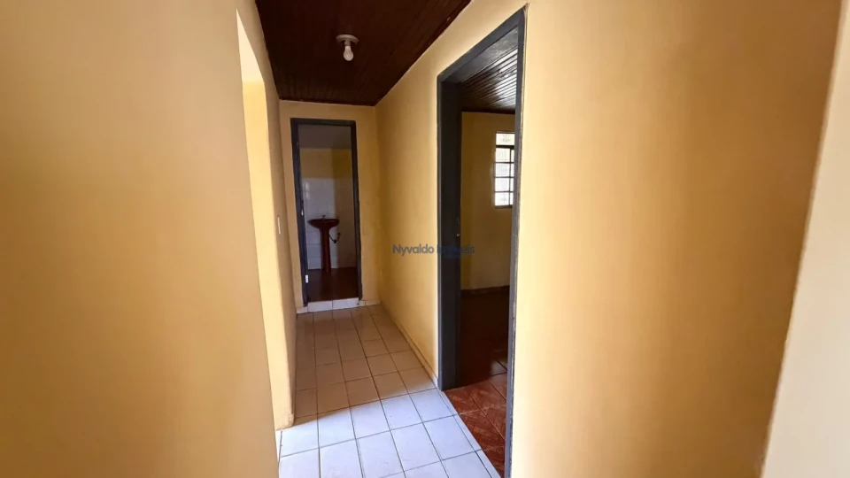 Imagens do imóveis Casa Frente (2 dormitórios) Rua Francisco Loures Salinet, 1.285.