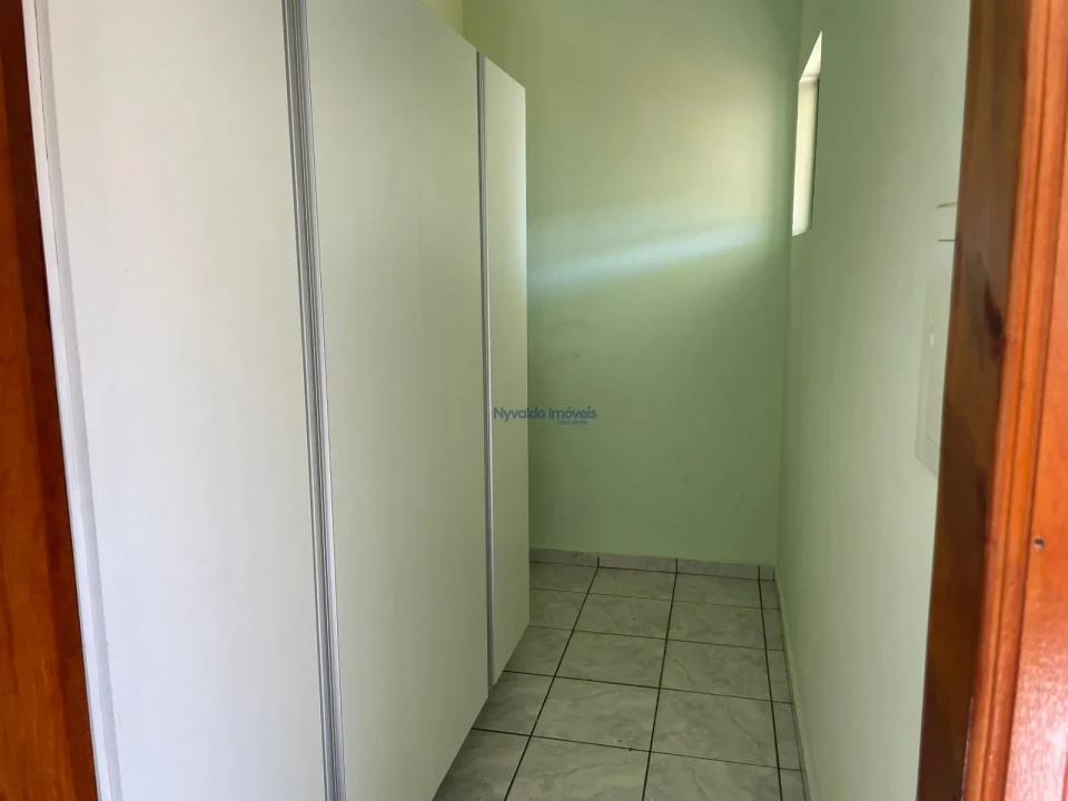 Casa (2 dormitórios) Rua Elvira Maria Aparecida Pelisson Leandro, 200.