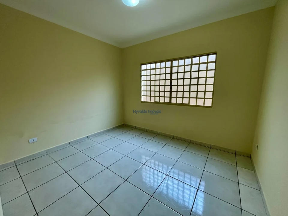Imagens do imóveis Casa (03 dormitórios) Rua Laerte Pelizer, 154, Ibiporã-PR.