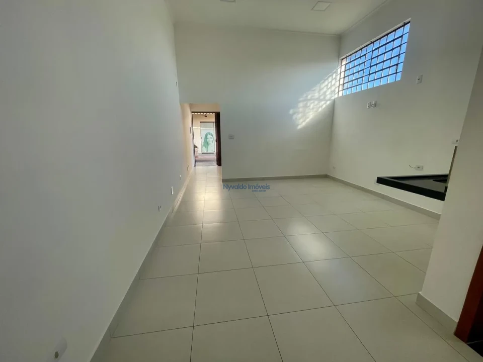 Imagens do imóveis Imóvel Comercial Galeria 19 (Sala 08), Av. 19 de Dezembro, 757.
