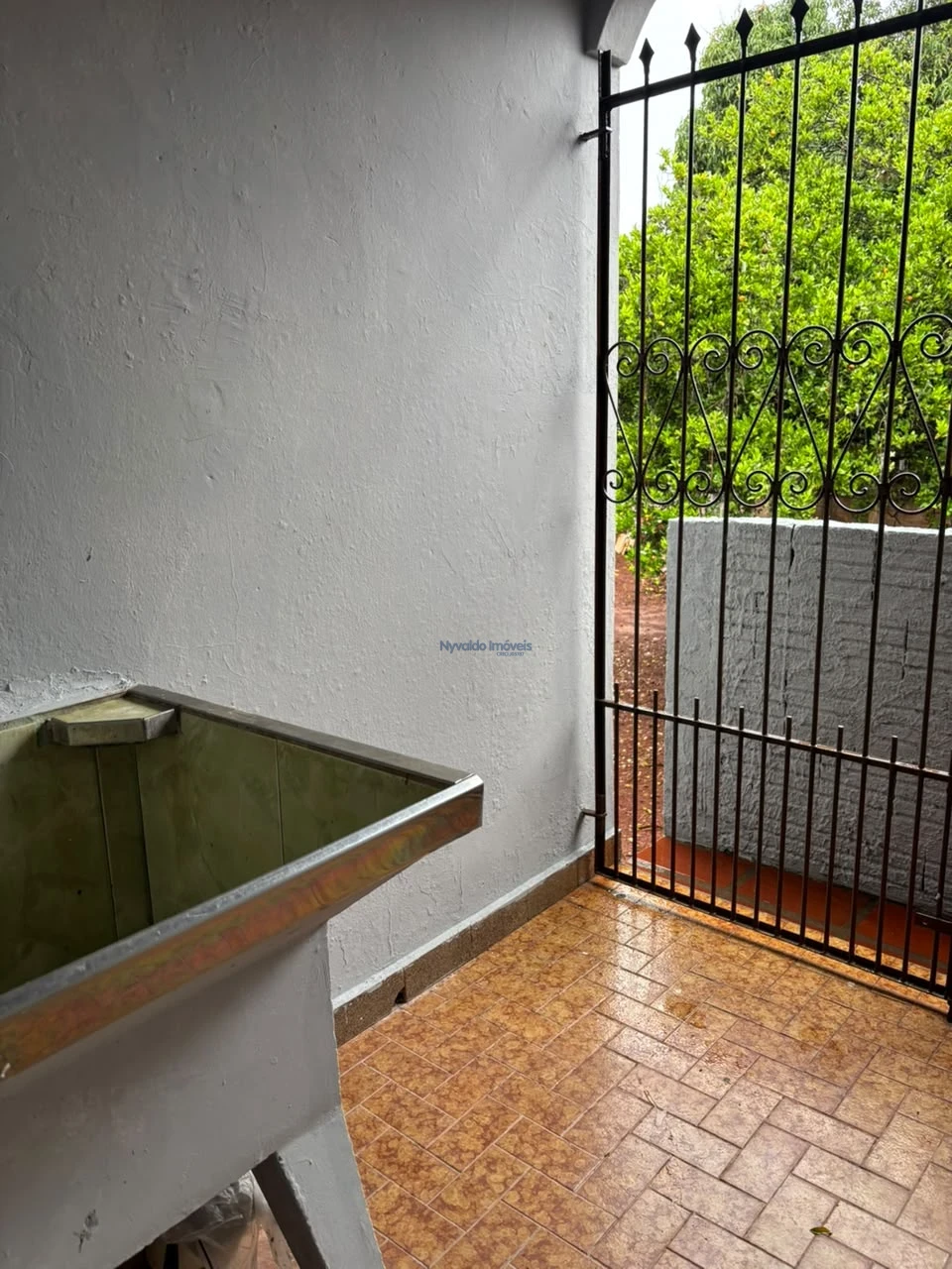 Imagens do imóveis CASA-  (3 dormitórios)RUA CEARA 186