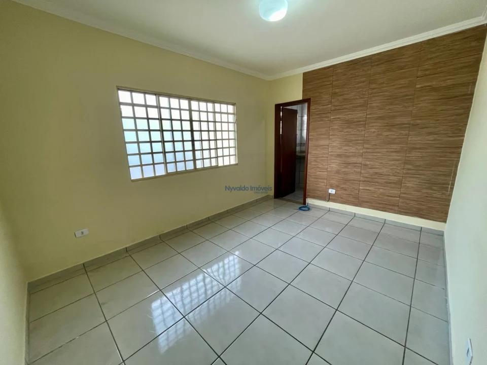 Imagens do imóveis Casa (03 dormitórios) Rua Laerte Pelizer, 154, Ibiporã-PR.