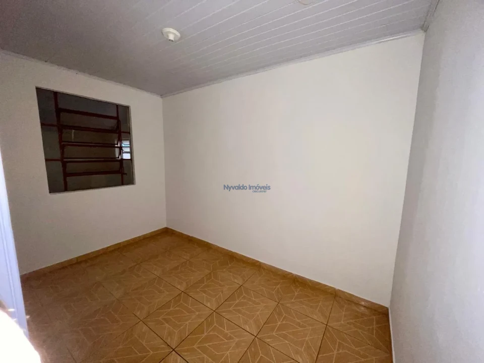 Imagens do imóveis CASA Av. Souza Naves  n° 1595