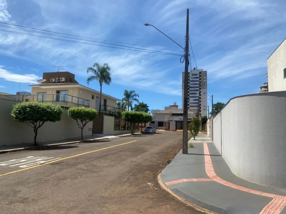 Imagens do imóveis Casa Sobrado 1 Residencial  Alberto Negro