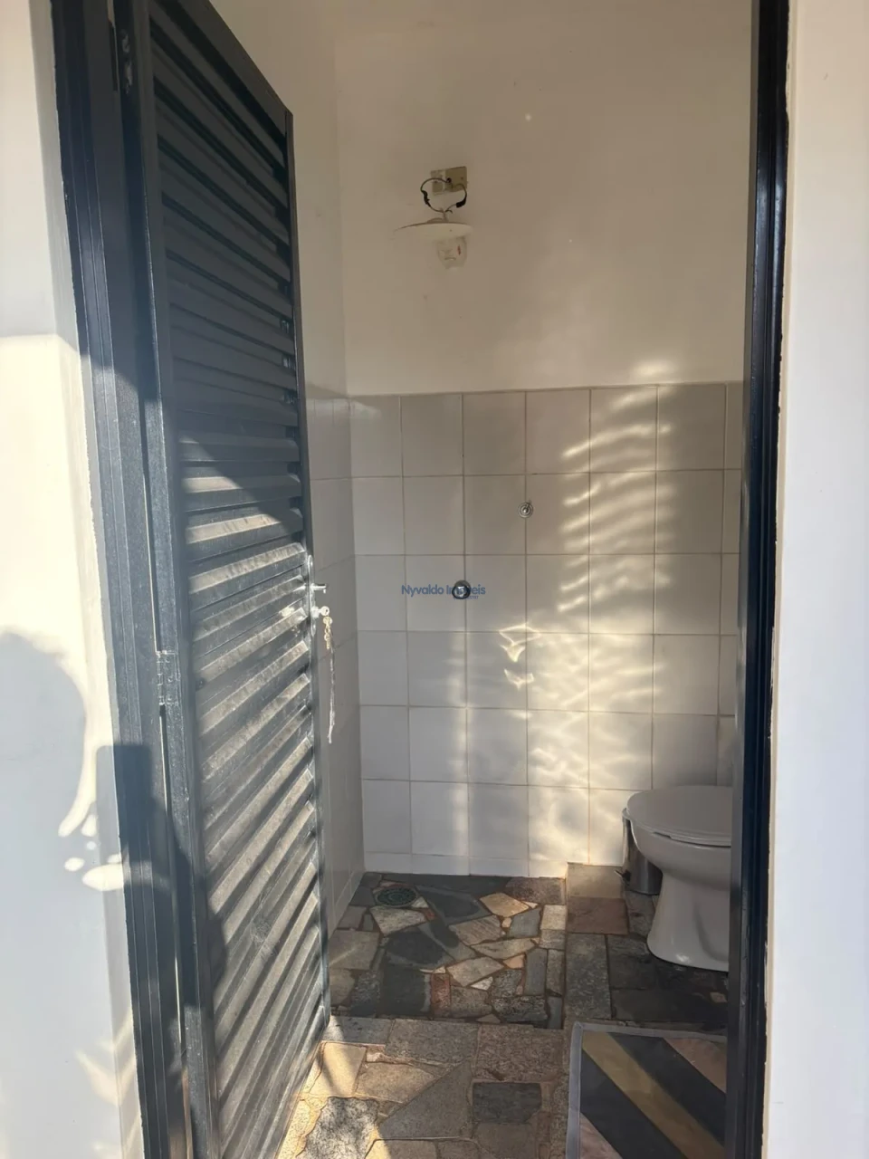 Imagens do imóveis Casa Avenida Senador Souza Naves, 763.