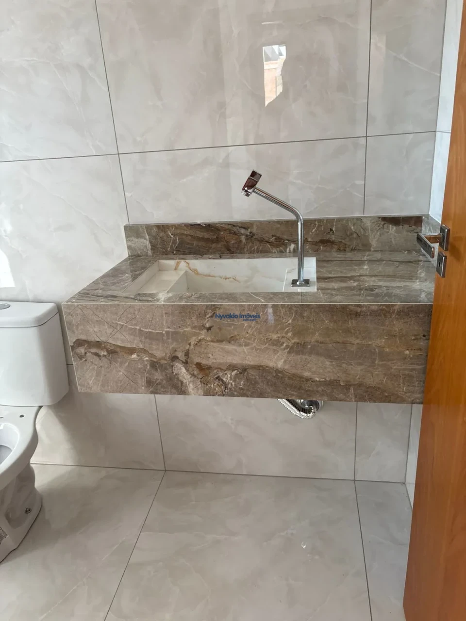 Imagens do imóveis Casa Rua Zelindro Zapelini s/n° - Portal do Vale