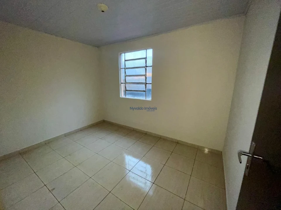 Imagens do imóveis CASA Av. Souza Naves  n° 1595