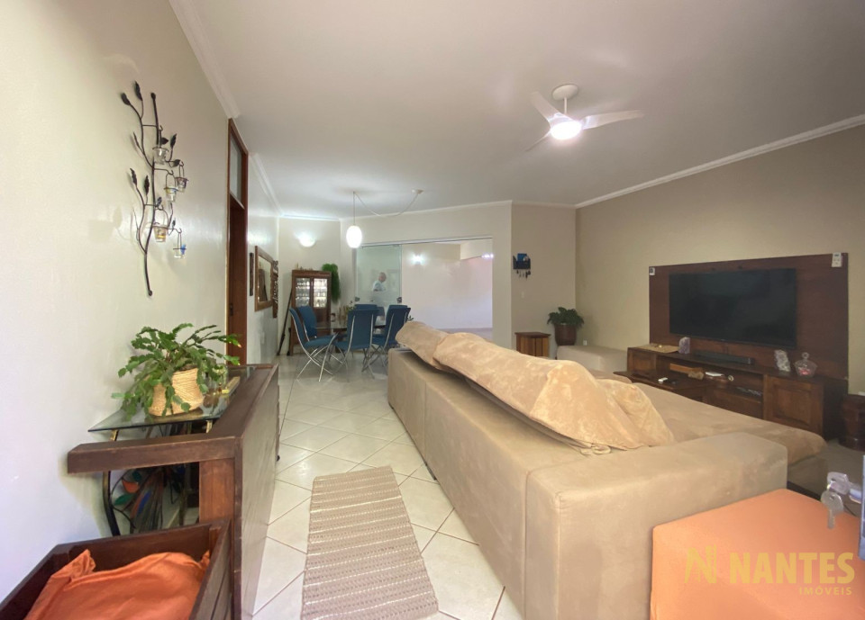 Casa à venda com 4 dormitórios, 200 m² R$ 1.090.000, - Jardim San Fernando - Londrina/PR