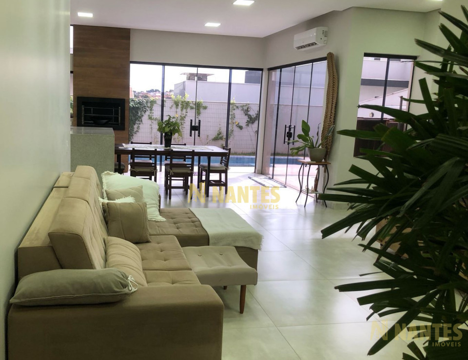 Casa à venda com 3 suítes - Parque Tauá Tangará - 210 m² - R$ 1.650.000, - Londrina/PR