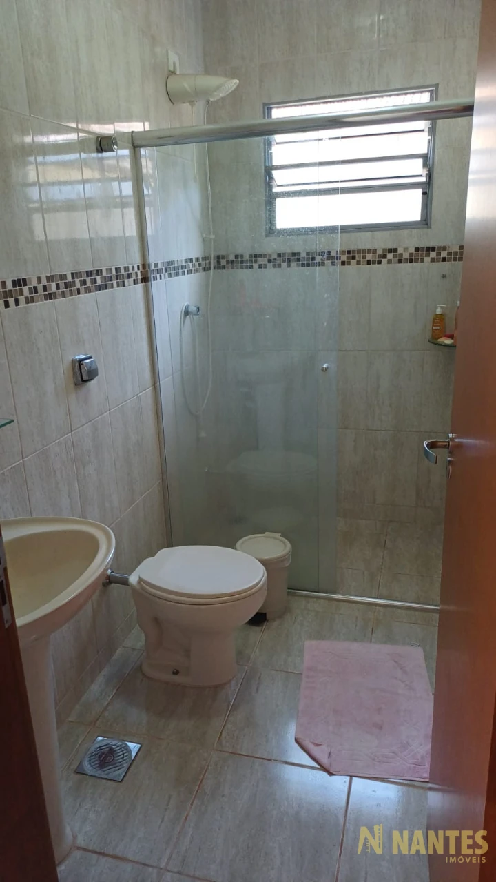 Imagens do imóveis Casa para venda com 189m² úteis e 2 suítes, Bairro Mediterrâneo - Londrina PR