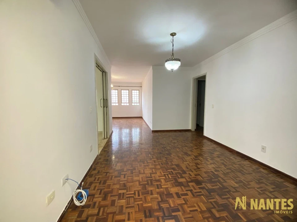 Imagens do imóveis Casa de esquina à venda Rua Jardinópolis - 250 m²  R$ 750.000, - Jardim Alvorada - Londrina/PR.