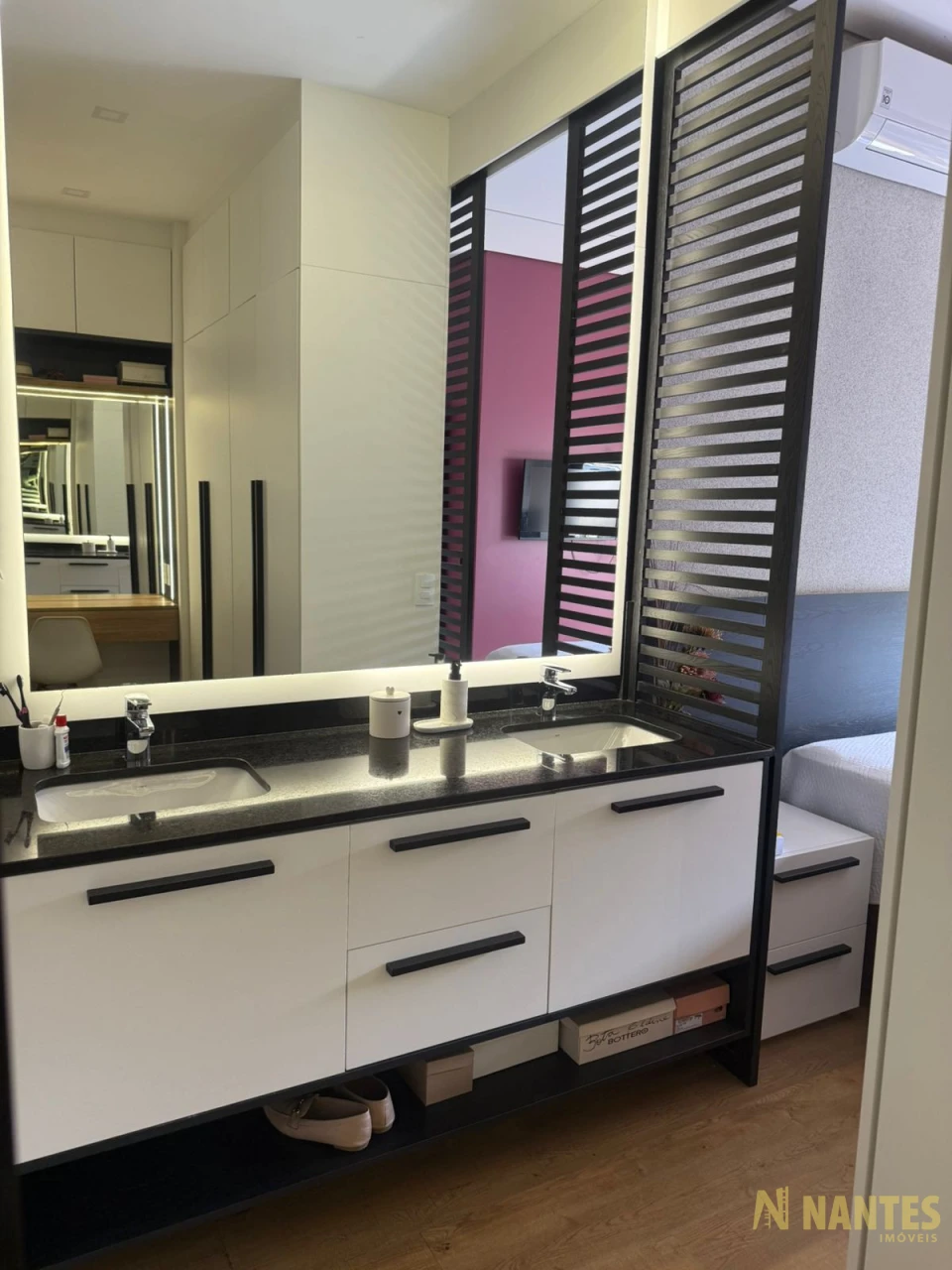 Casa com 3 suítes à venda Parque Tauá Aranguá - 232 m² R$ 1.890.000, - Abussafe - Londrina/PR.