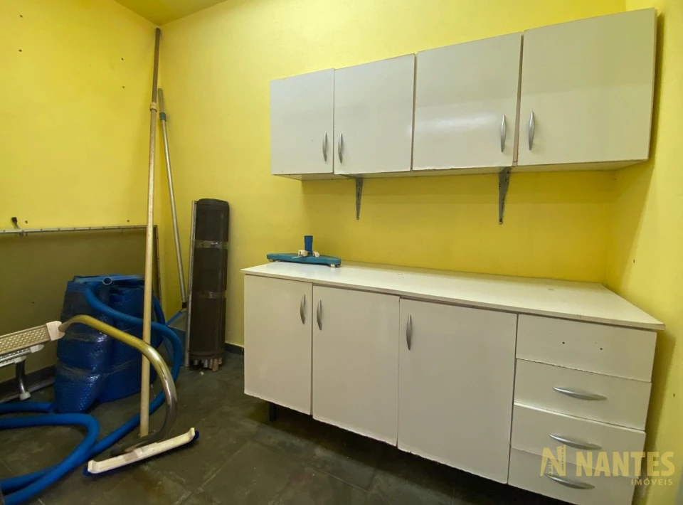 Imagens do imóveis Casa de esquina à venda Rua Jardinópolis - 250 m²  R$ 750.000, - Jardim Alvorada - Londrina/PR.