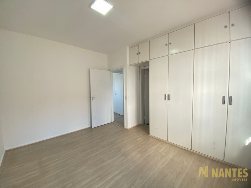 Casa à venda com 4 dormitórios, 260 m² R$ 1.200.000, Boa Vista - Londrina/PR