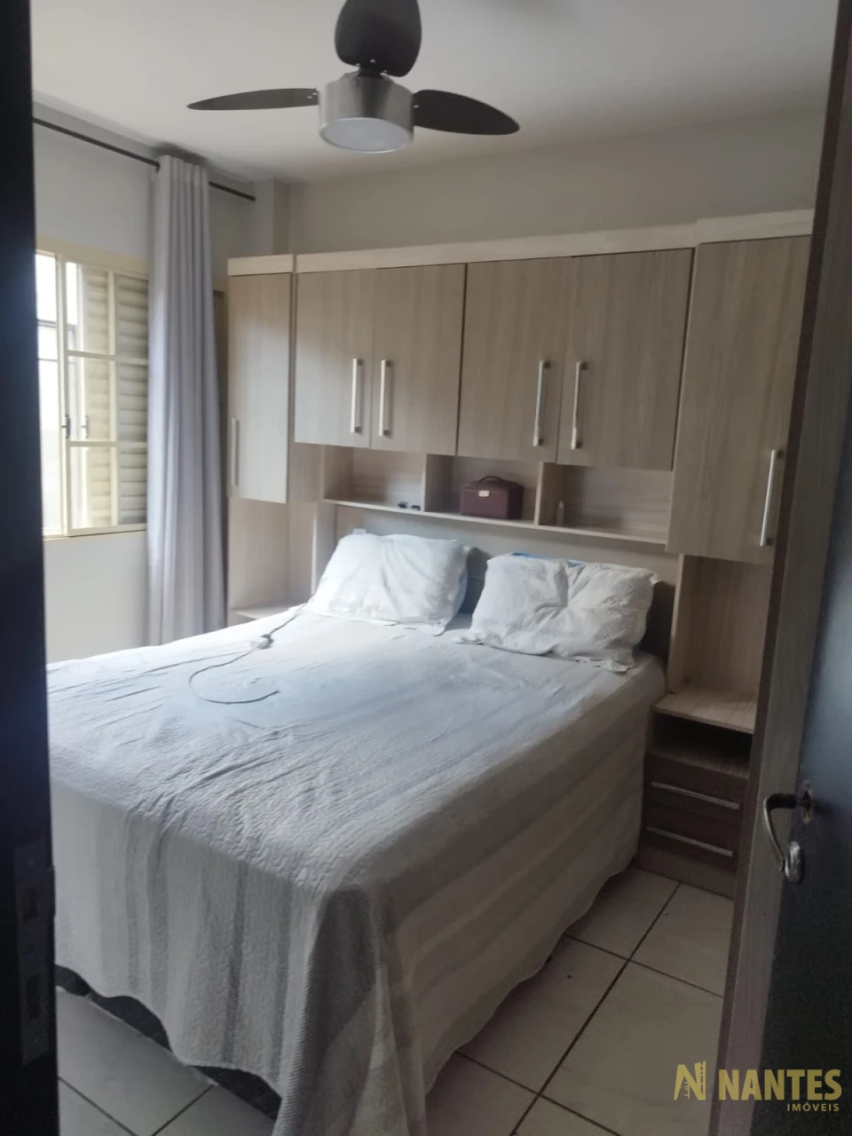 Imagens do imóveis Apartamento no centro Edificio Lilian, 101 m² privativos 3 quartos, Londrina/Pr