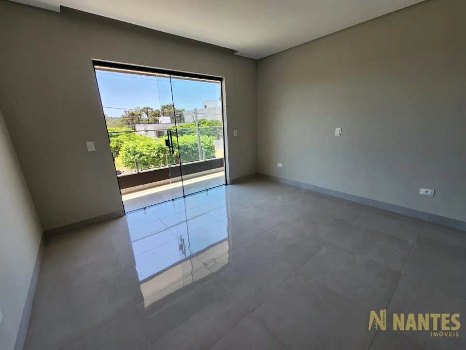 Casa a venda Condominio Fechado zona leste, R$ 1.490.000 com 187m², 3 quartos em Londrina/Pr.