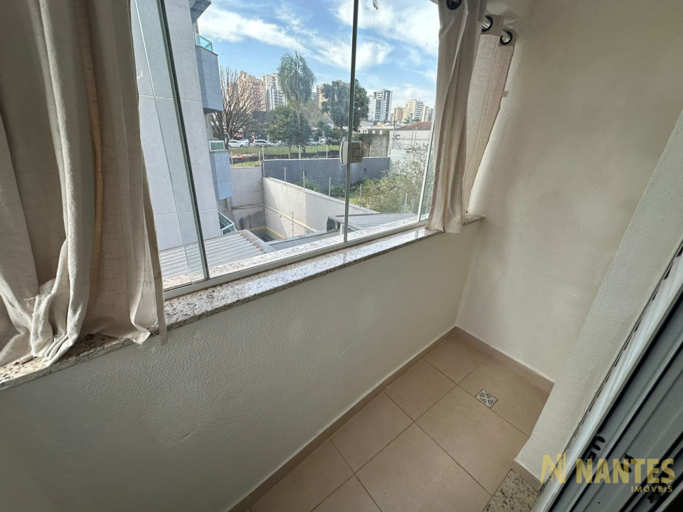 Apartamento para locação no Ed. New Brooklin Residence, Jardim Higienopólis - Londrina PR