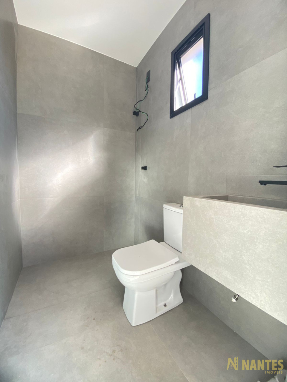 Imagens do imóveis Casa com 4 Suítes à venda Parque Tauá Aranguá - 235 m² R$ 1.979.000 - Abussafe - Londrina/PR