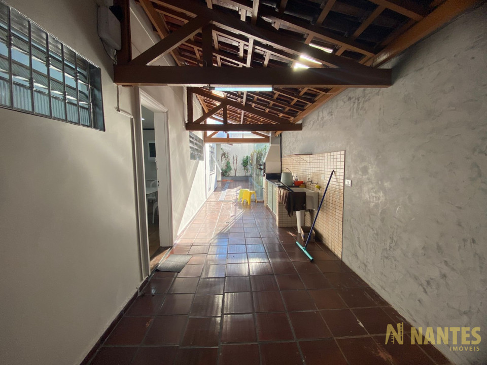Casa à venda com 4 dormitórios, 260 m² R$ 1.200.000, Boa Vista - Londrina/PR