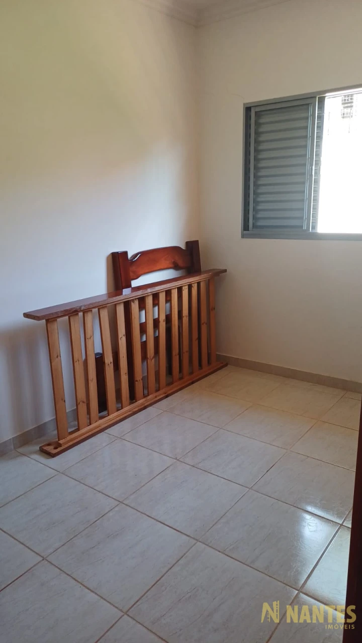 Imagens do imóveis Casa para venda com 189m² úteis e 2 suítes, Bairro Mediterrâneo - Londrina PR