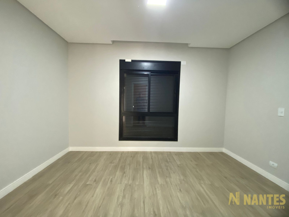 Casa com 3 suítes à venda Condomínio Parque Tauá Aranguá, 194 m² R$ 1.630.000, - Abussafe - Londrina/PR