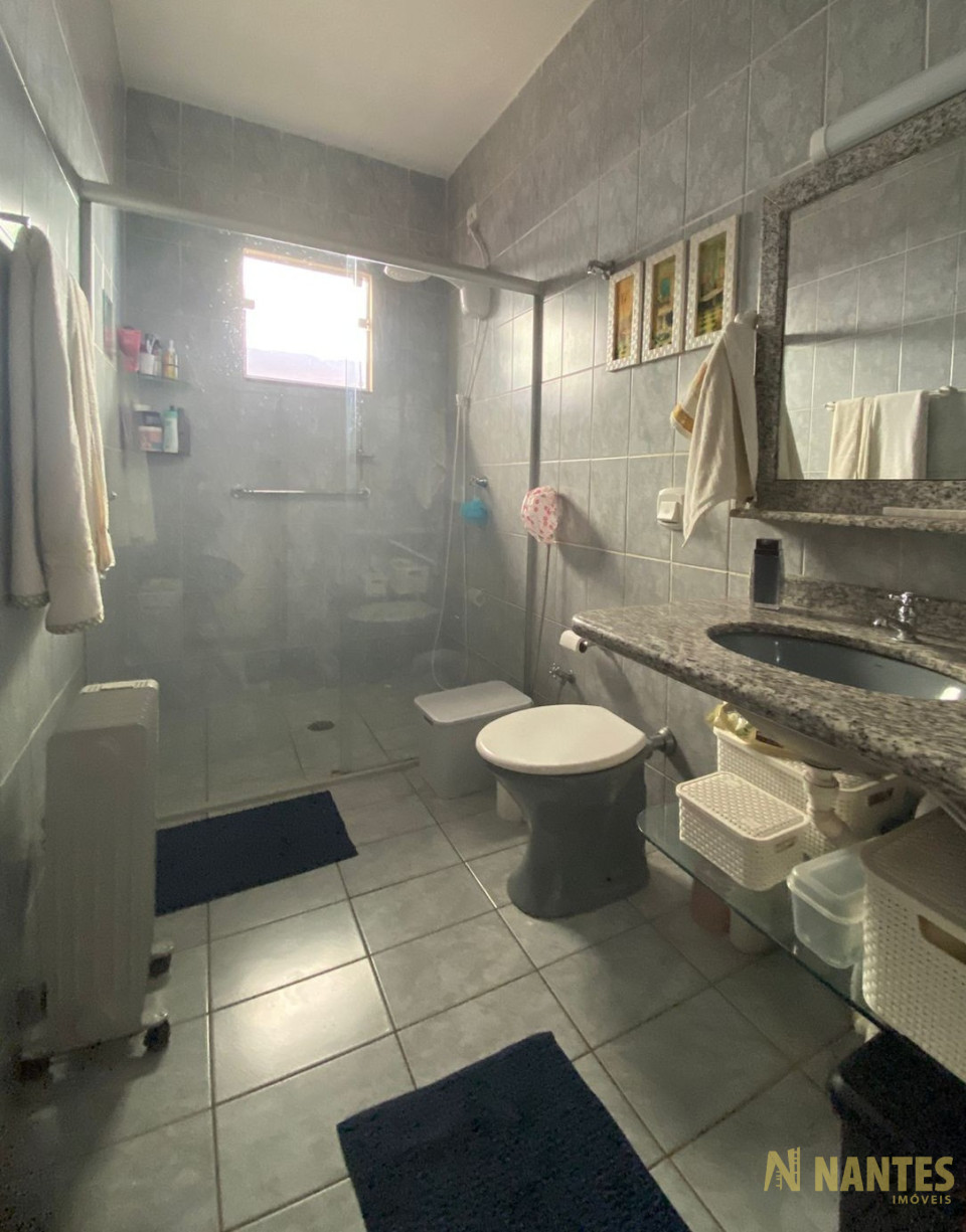 Casa à venda com 4 dormitórios, 200 m² R$ 1.090.000, - Jardim San Fernando - Londrina/PR