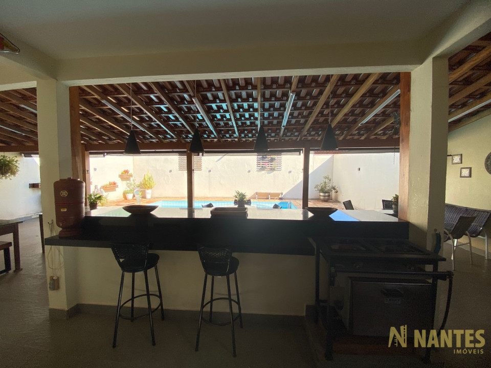 Casa à venda com 4 dormitórios, 200 m² R$ 1.090.000, - Jardim San Fernando - Londrina/PR