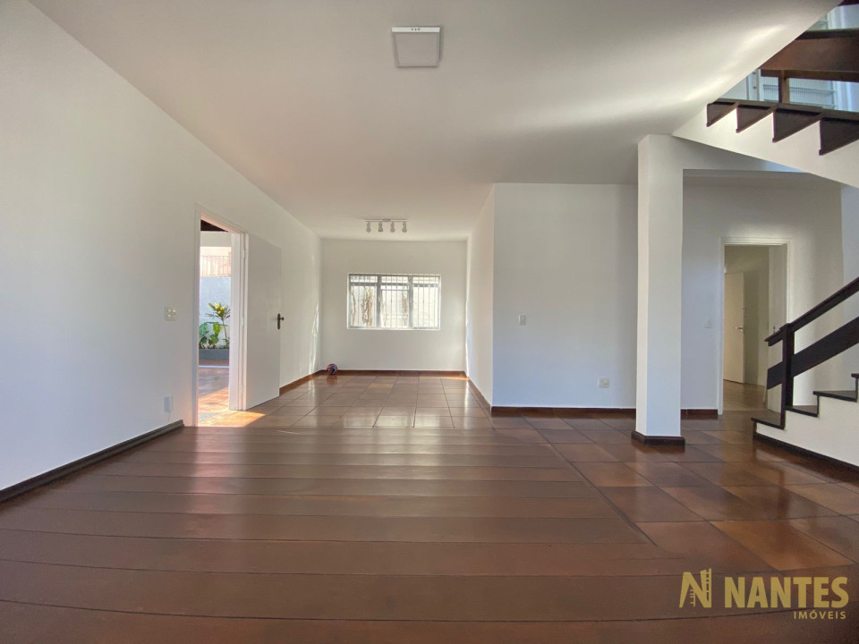 Casa à venda com 4 dormitórios, 260 m² R$ 1.200.000, Boa Vista - Londrina/PR