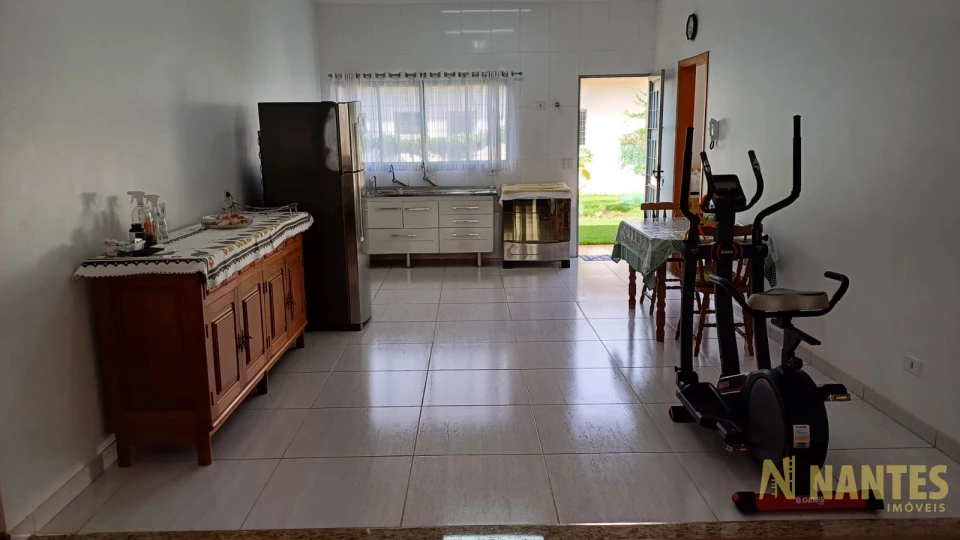 Imagens do imóveis Casa para venda com 189m² úteis e 2 suítes, Bairro Mediterrâneo - Londrina PR