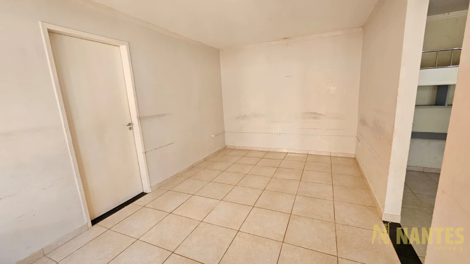 Imóvel comercial para venda, por R$ 960.000 - Bairro Kennedy próximo a Av. Maringá, 324m² em Londrina/Pr.