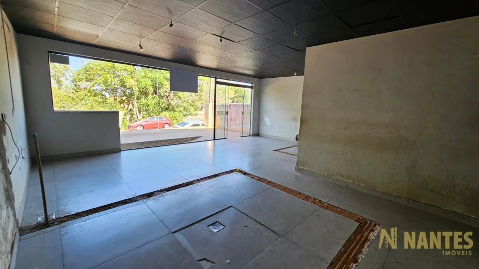 Ponto Comercial para locação, 324 m² por R$ 4.500,00, Bairro Kennedy, Londrina/Pr.