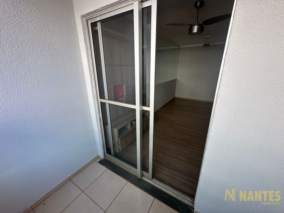 Apartamento com 3 dormitórios para venda e locação no Jardim Morumbi - Londrina/PR
