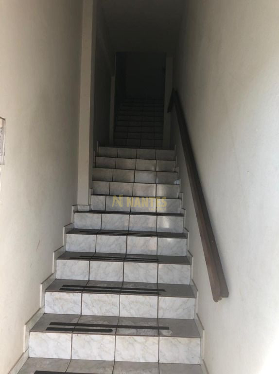Barracão e Quitinetes à venda - em frente ao Terminal Rodoviário de Londrina - 675 m² - R$ 1.800.000, - Londrina/PR