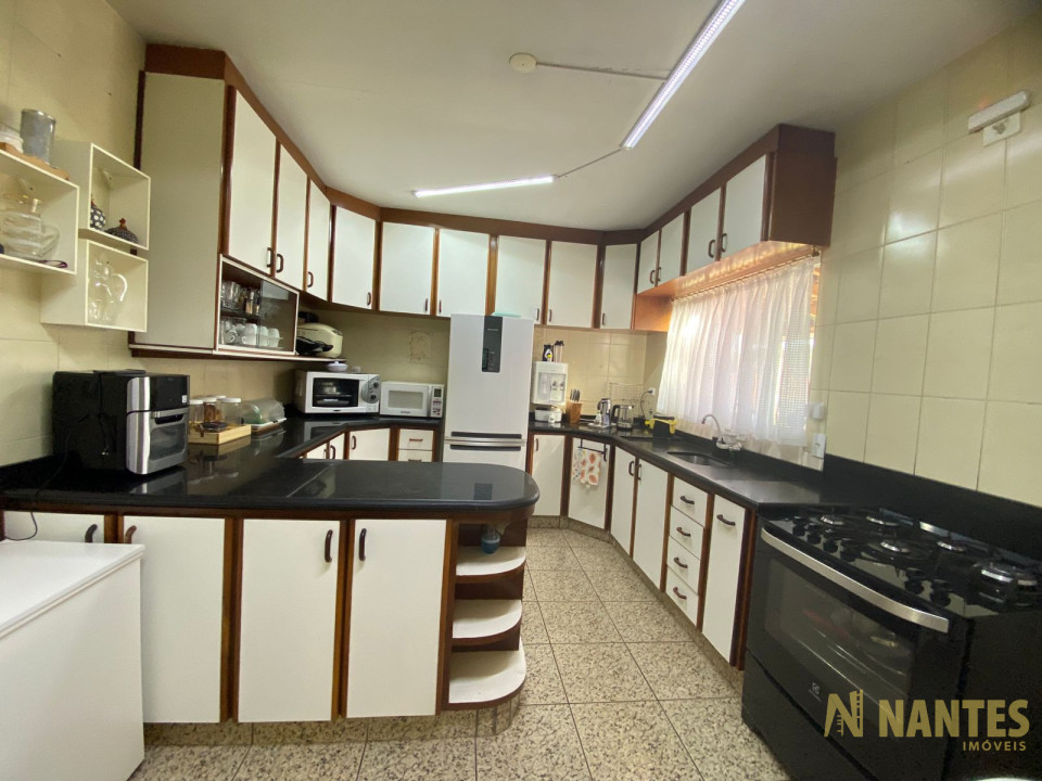 Casa à venda com 4 dormitórios, 200 m² R$ 1.090.000, - Jardim San Fernando - Londrina/PR