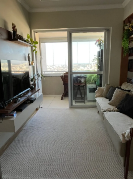 Apartamento para venda no Edifício Boulevard Village no Bairro Vila Siam, Londrina - PR