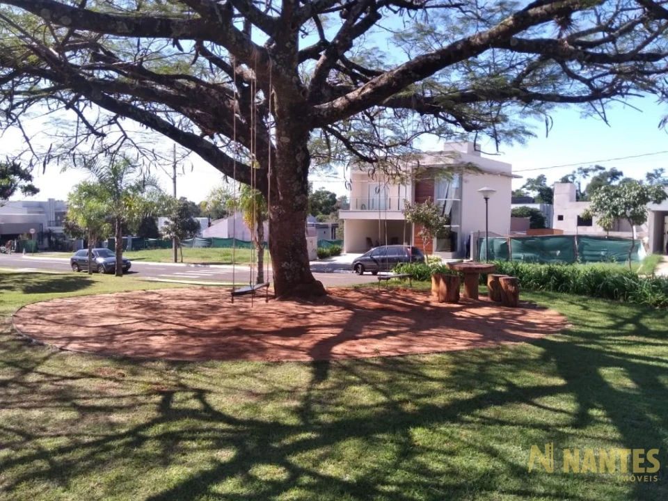 Casa térrea a venda no Condominio Bella, 152 m² privativos 3 quartos por R$ 1.225.000, Jardim Montecatini Londrina/Pr.
