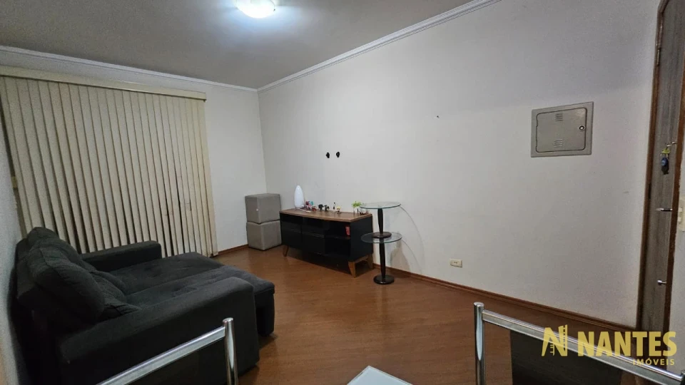 Apartamento a venda no Ed. Montpellier, 47 m² privativos, 1 quarto, Valor R$ 280.000 Centro de Londrina.