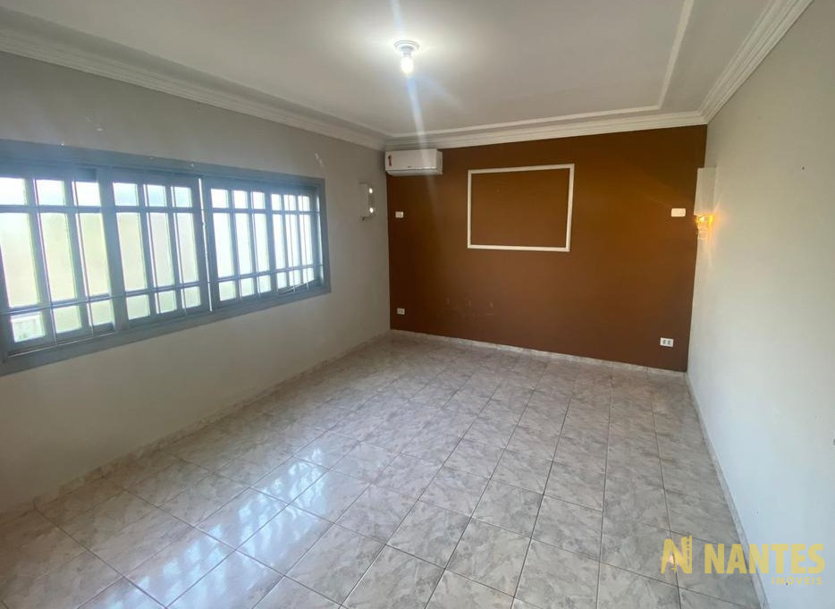 Casa à venda no Jardim Planalto Verde - 215 m² - R$ 750.000, - Cambé/Pr
