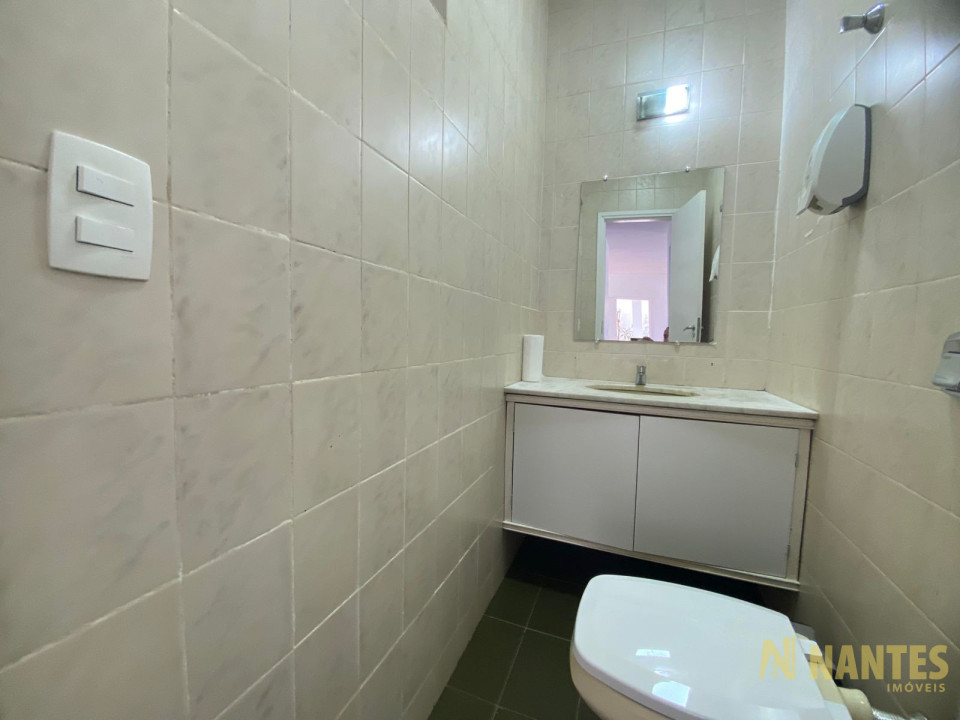 Casa à venda com 4 dormitórios, 260 m² R$ 1.200.000, Boa Vista - Londrina/PR